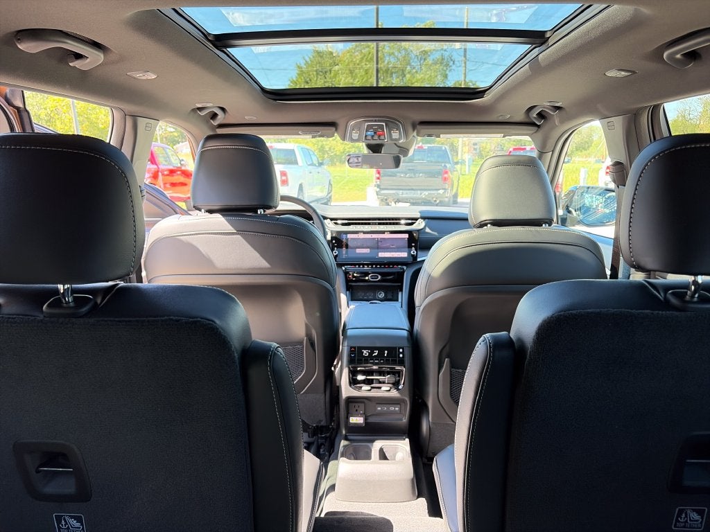 2027 Jeep Grand Cherokee L Limited