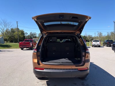 2027 Jeep Grand Cherokee L Limited