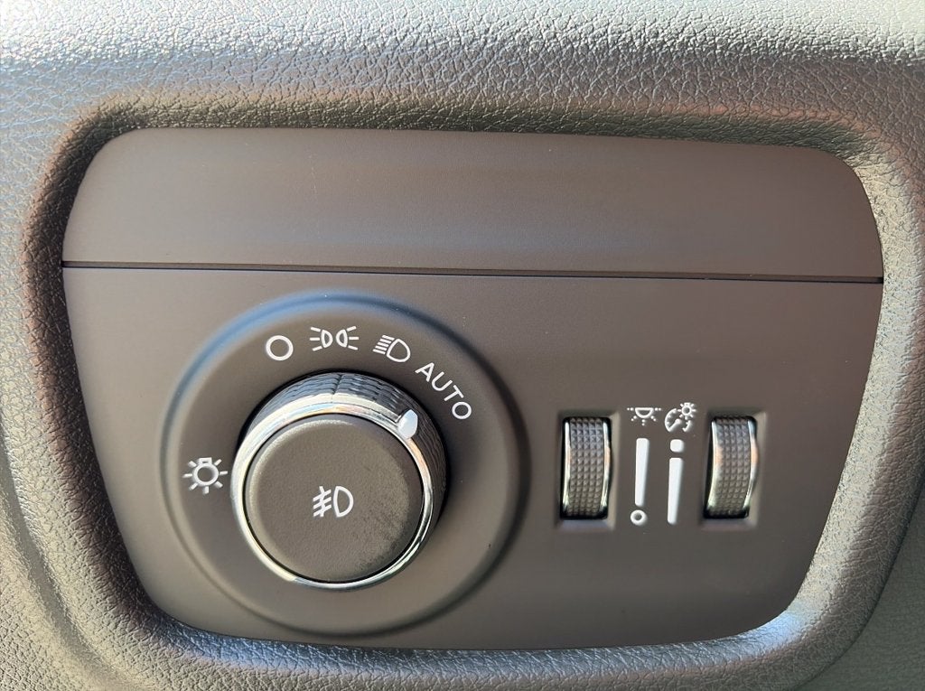 2027 Jeep Grand Cherokee L Limited