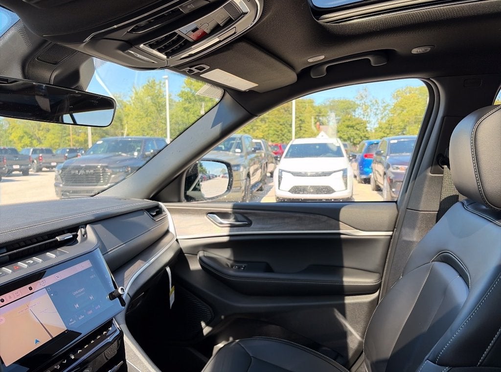 2027 Jeep Grand Cherokee L Limited