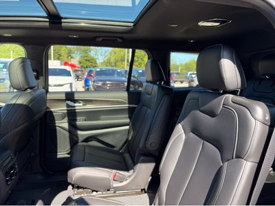 2027 Jeep Grand Cherokee L Limited