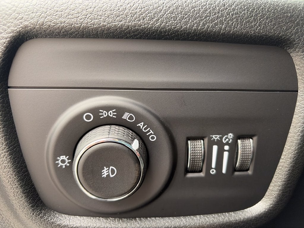 2027 Jeep Grand Cherokee L Limited