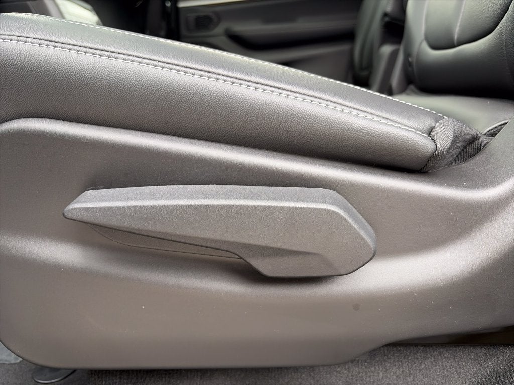 2027 Jeep Grand Cherokee L Limited