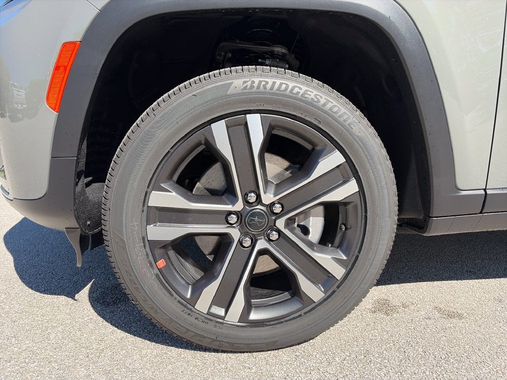 2027 Jeep Grand Cherokee L Limited