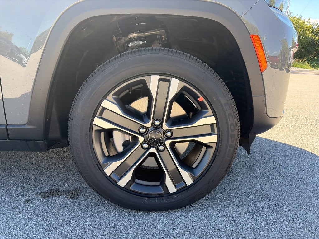 2027 Jeep Grand Cherokee L Limited