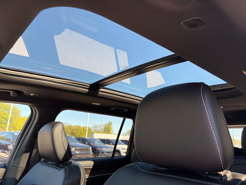 2027 Jeep Grand Cherokee L Limited