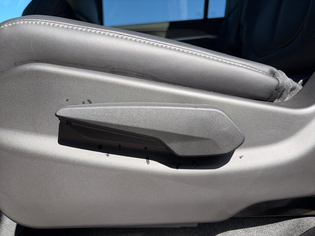 2027 Jeep Grand Cherokee L Limited