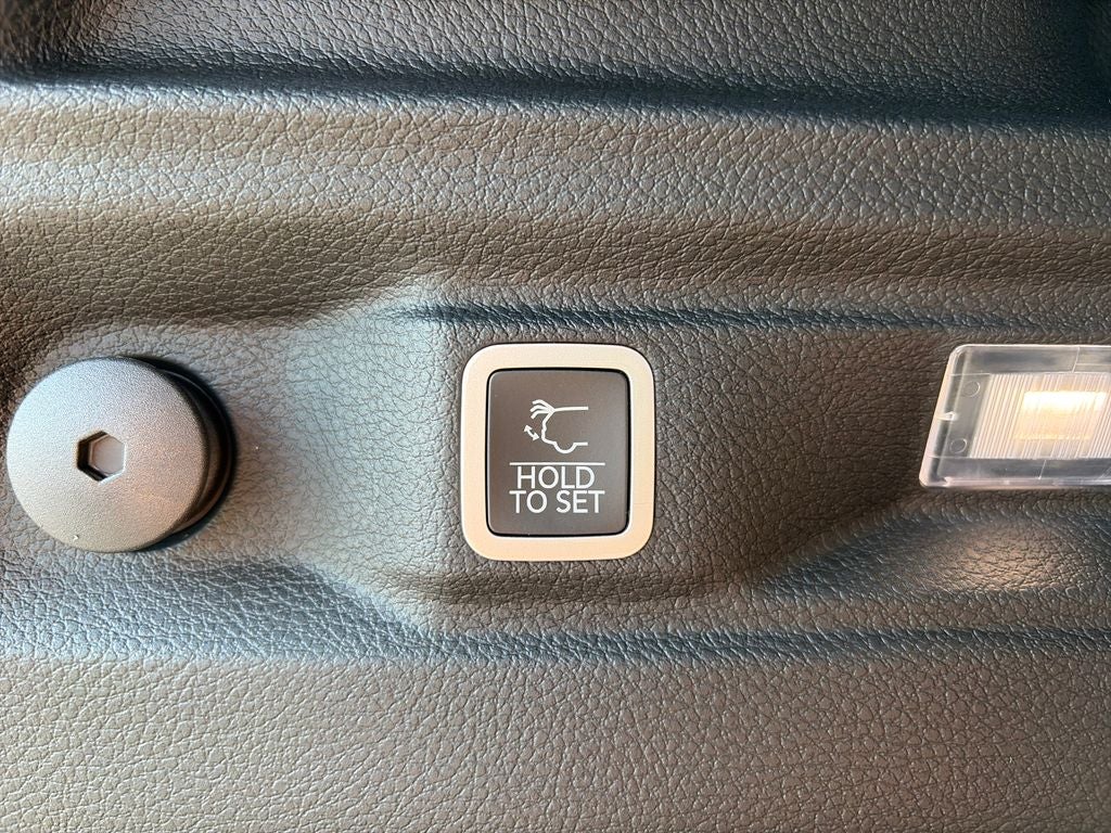 2027 Jeep Grand Cherokee L Limited