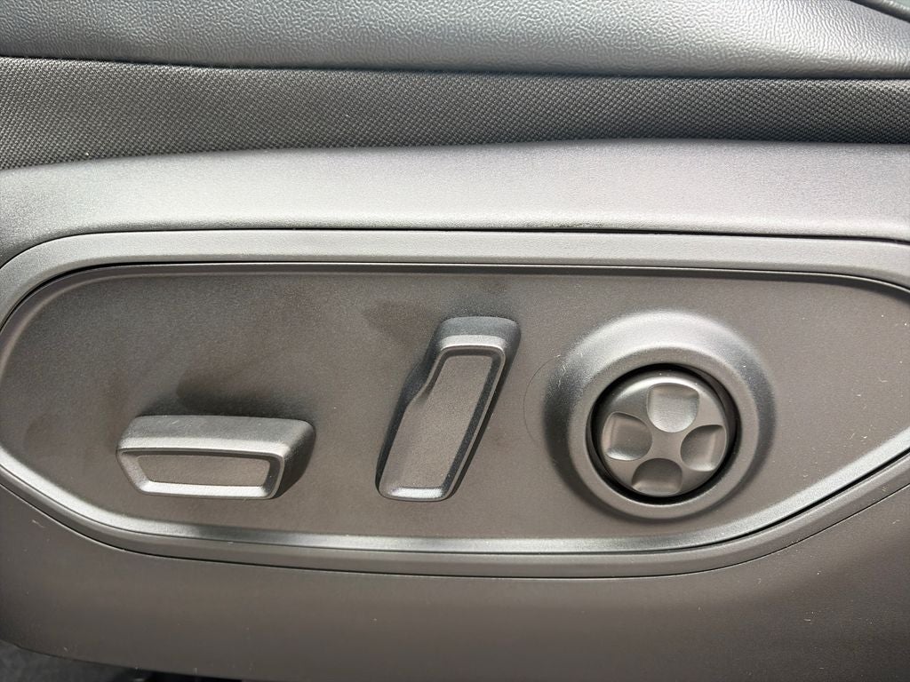 2027 Jeep Grand Cherokee L Limited