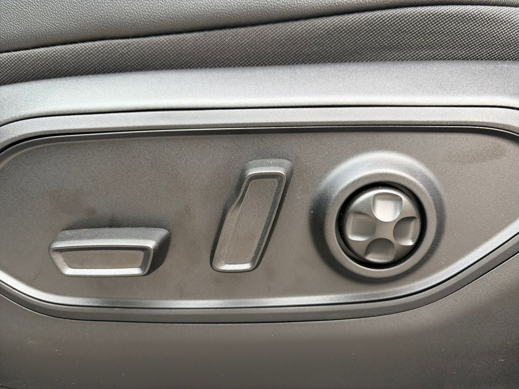 2027 Jeep Grand Cherokee L Limited
