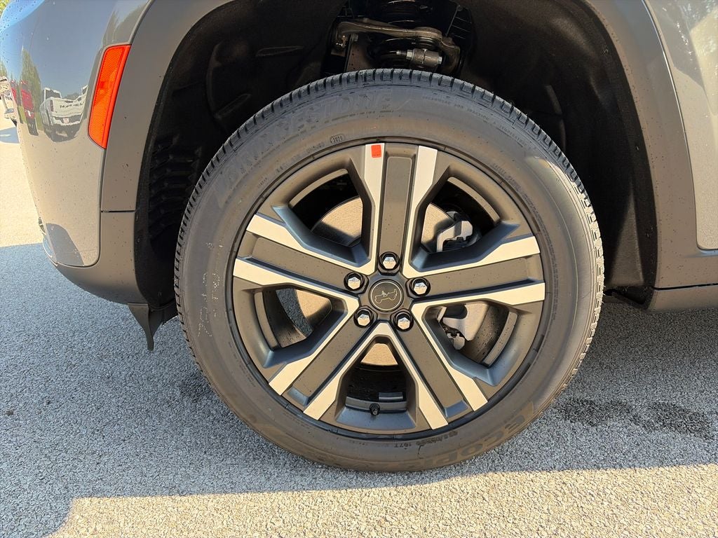 2027 Jeep Grand Cherokee L Limited