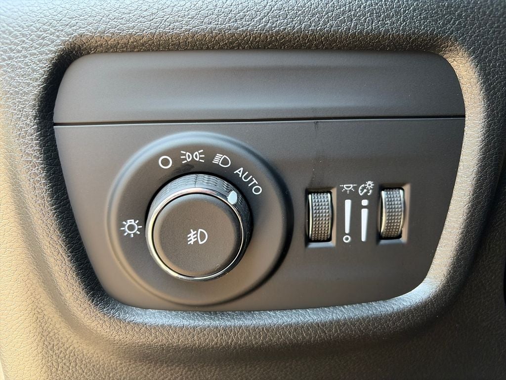 2027 Jeep Grand Cherokee L Limited