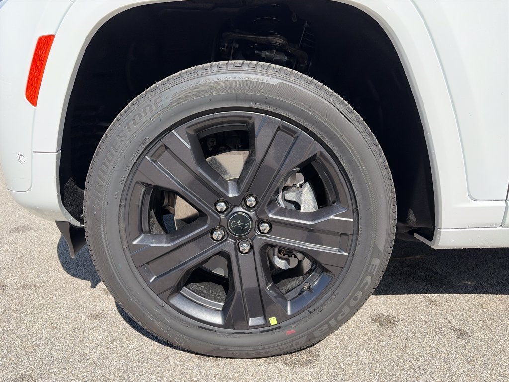 2027 Jeep Grand Cherokee L Limited Reserve