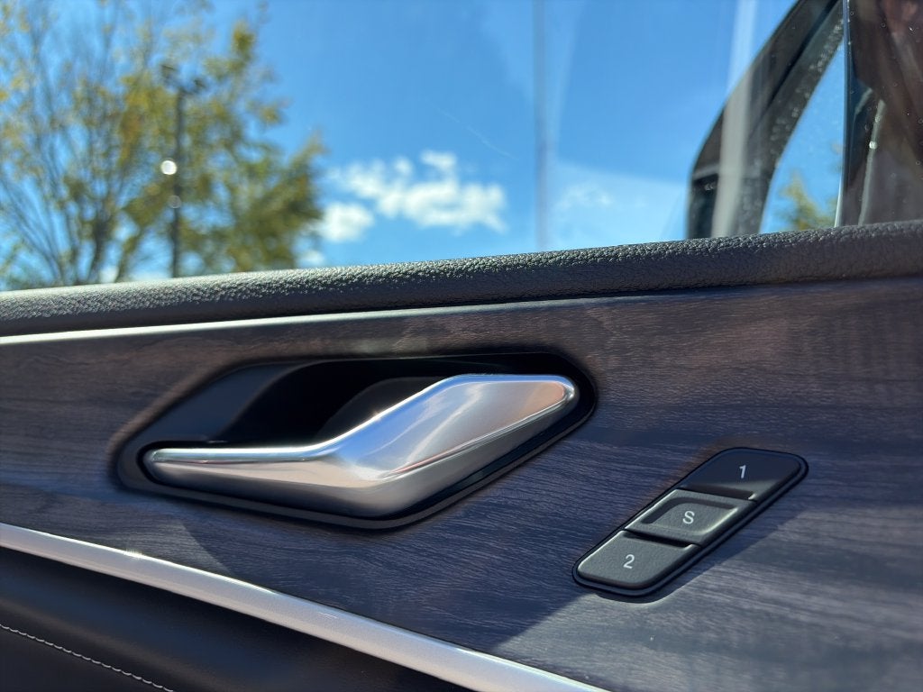 2027 Jeep Grand Cherokee L Limited Reserve