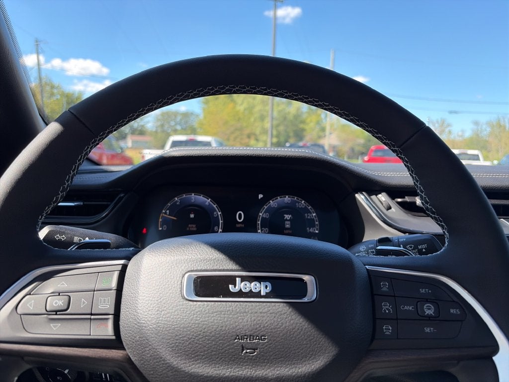 2027 Jeep Grand Cherokee L Limited Reserve