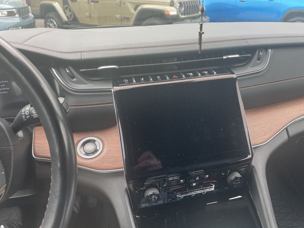 2023 Jeep Grand Cherokee L Summit