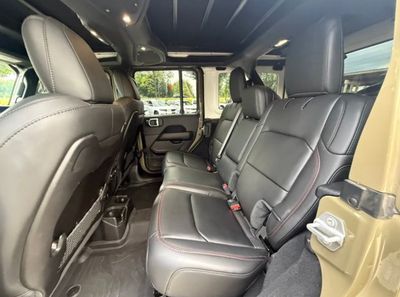 2025 Jeep Wrangler Rubicon X