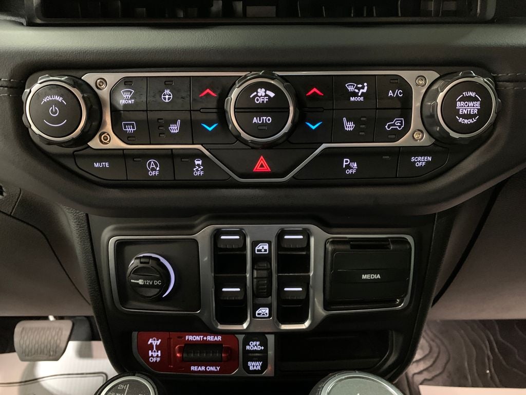 2025 Jeep Wrangler Rubicon X