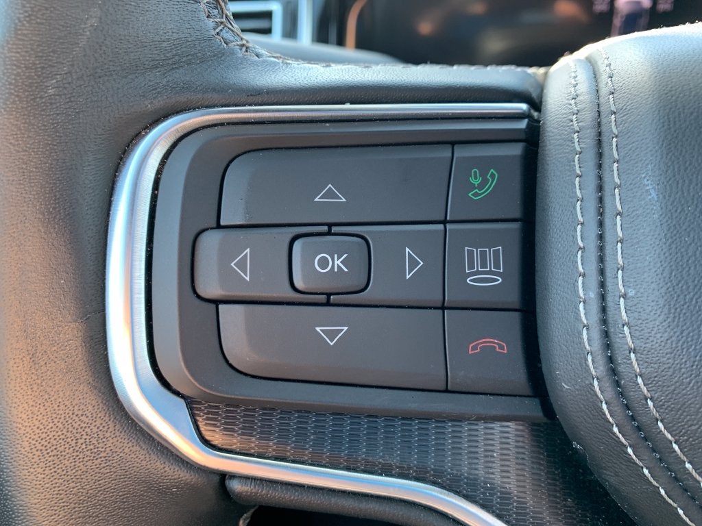 2026 Jeep Grand Wagoneer L Summit Obsidian