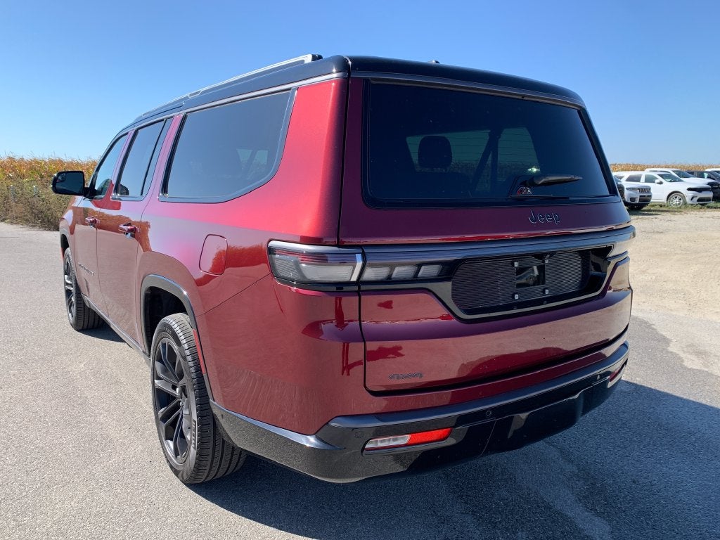 2026 Jeep Grand Wagoneer L Summit Obsidian