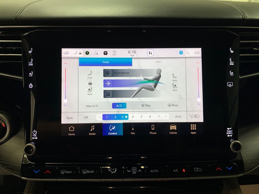 2023 Jeep Wagoneer Series III