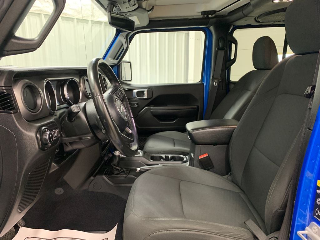 2022 Jeep Gladiator Willys