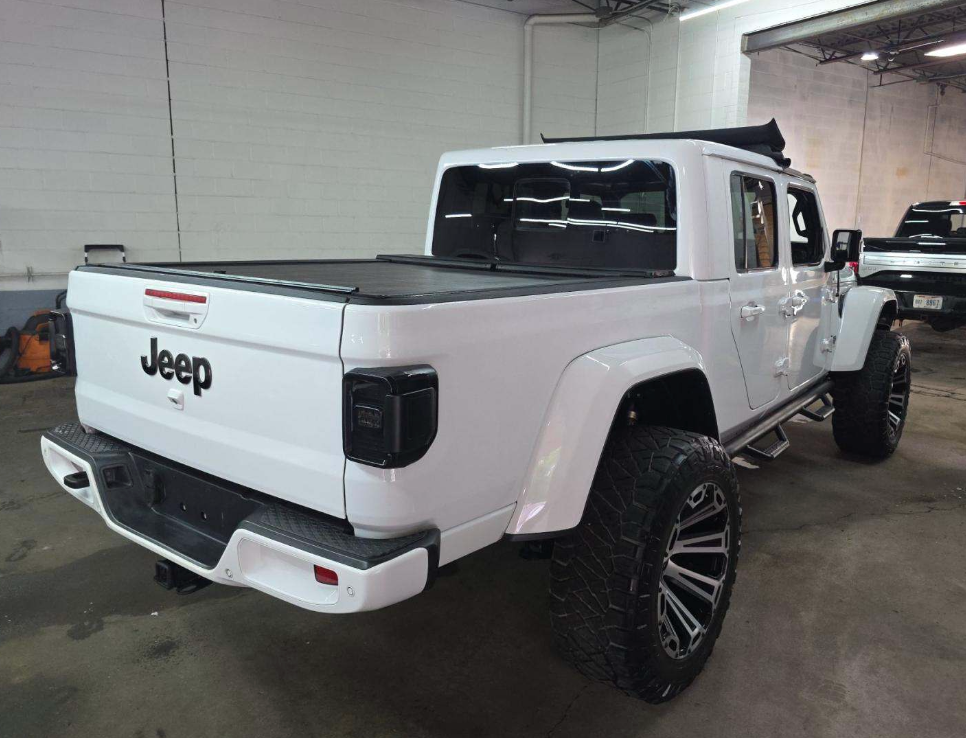2021 Jeep Gladiator Overland