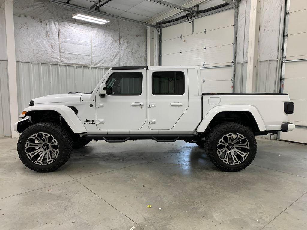 2021 Jeep Gladiator Overland
