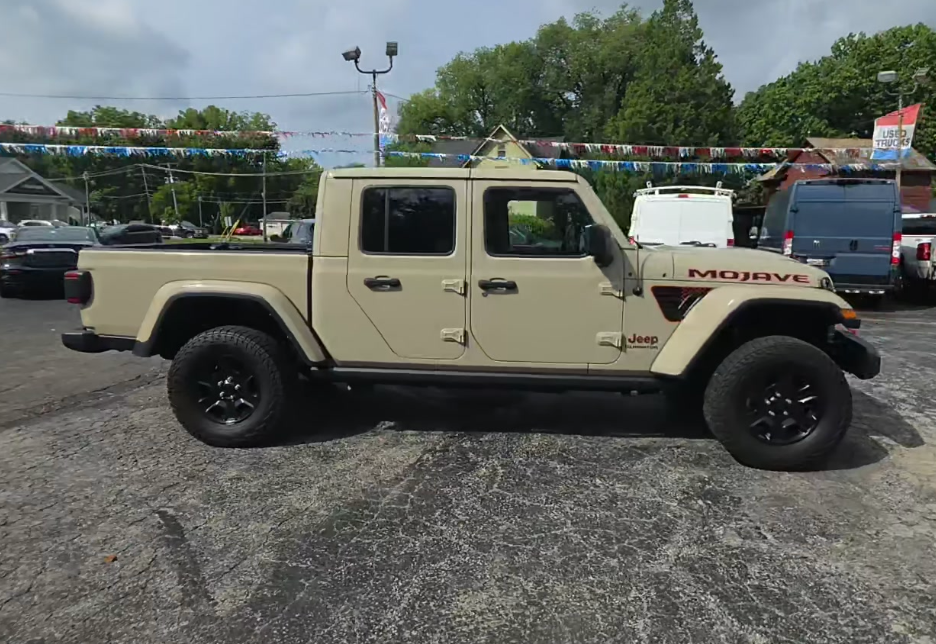 2022 Jeep Gladiator Mojave