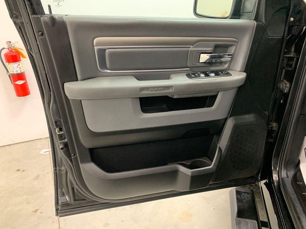 2019 RAM 1500 Classic SLT