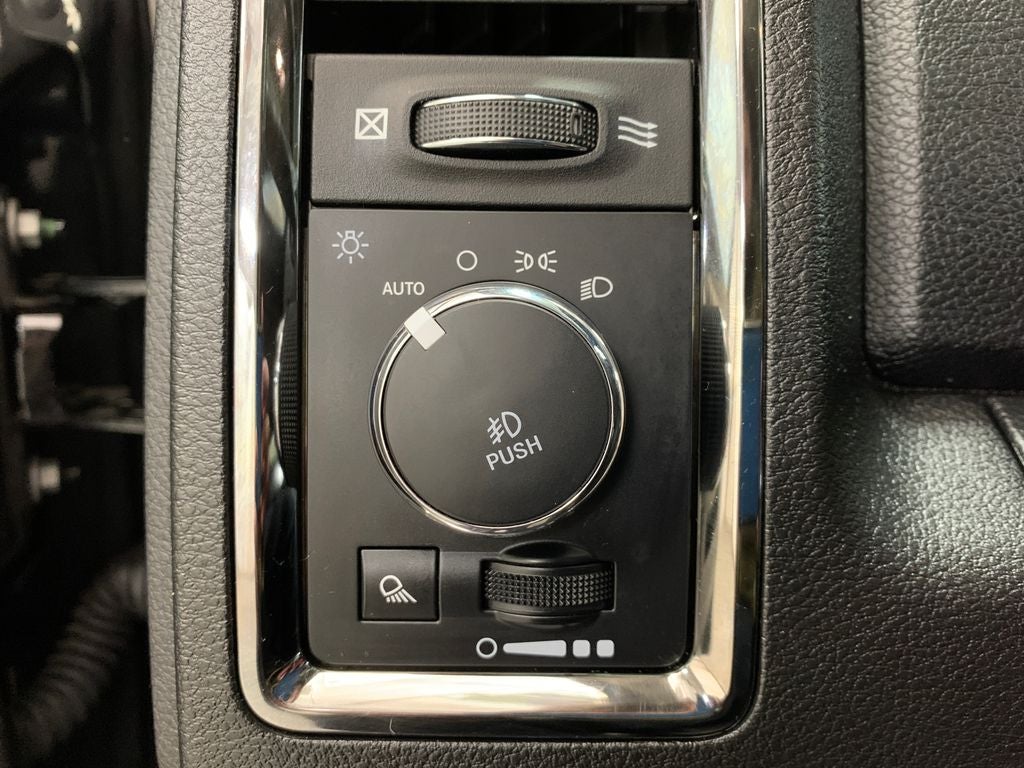 2018 RAM 1500 Sport