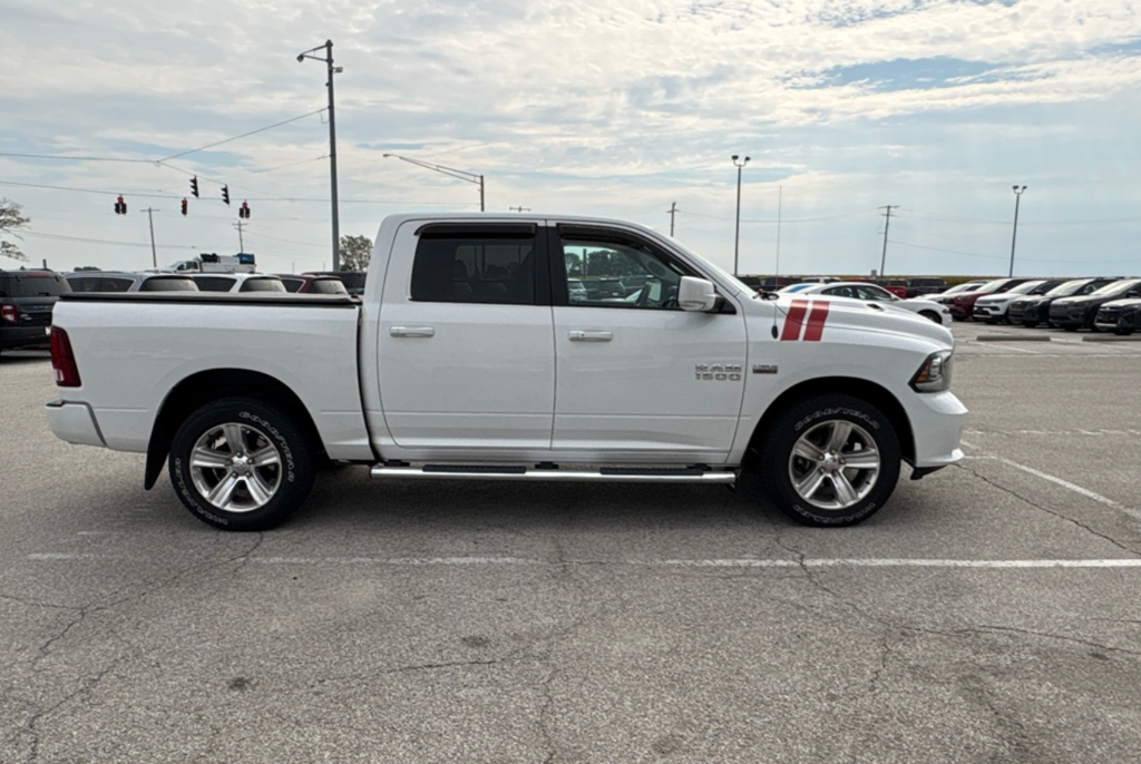 2016 RAM 1500 Sport