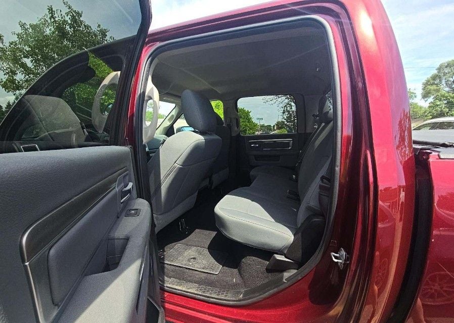 2020 RAM 1500 Classic SLT