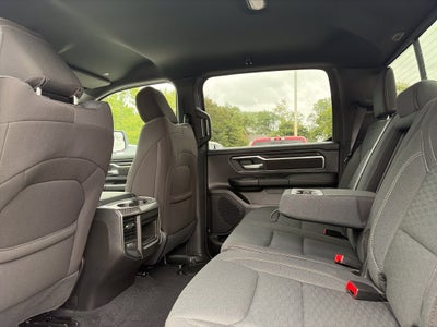 2027 RAM 1500 Big Horn/Lone Star