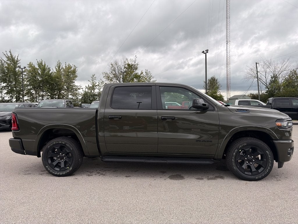 2027 RAM 1500 Big Horn/Lone Star