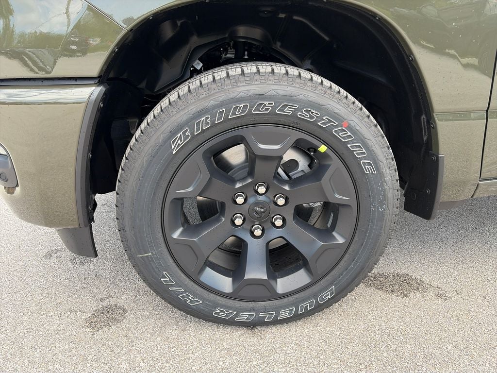 2027 RAM 1500 Big Horn/Lone Star