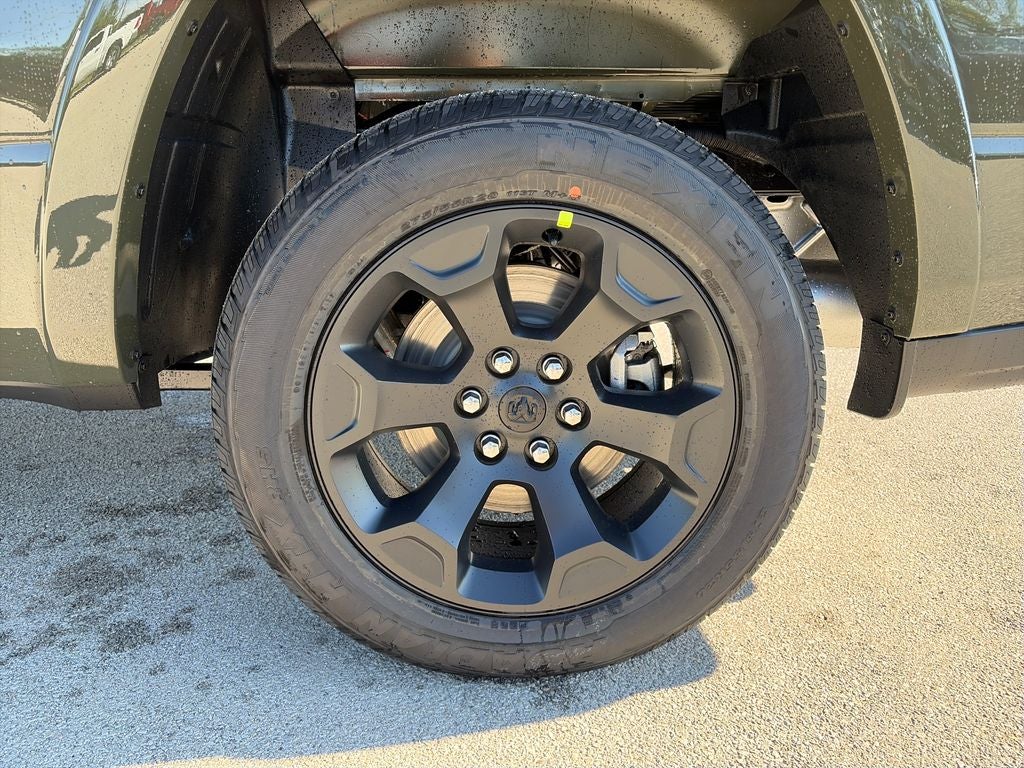2027 RAM 1500 Big Horn/Lone Star