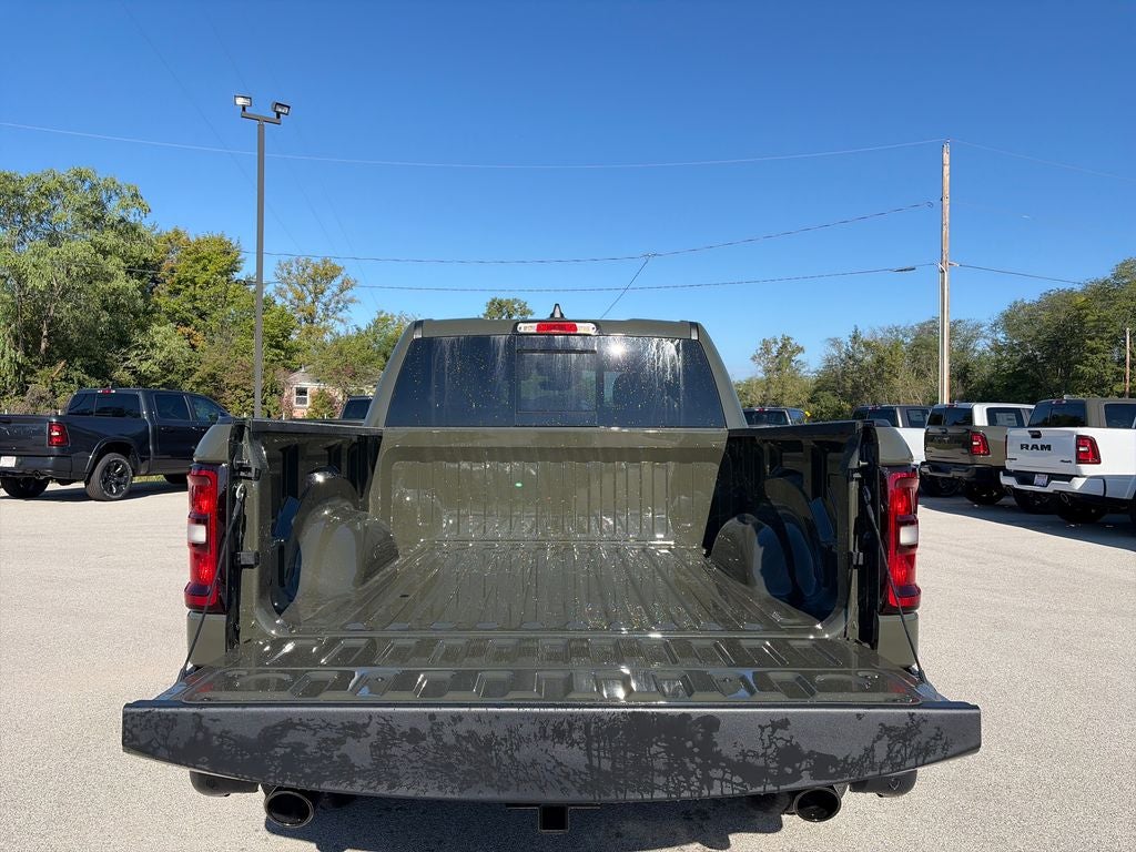 2027 RAM 1500 Big Horn/Lone Star