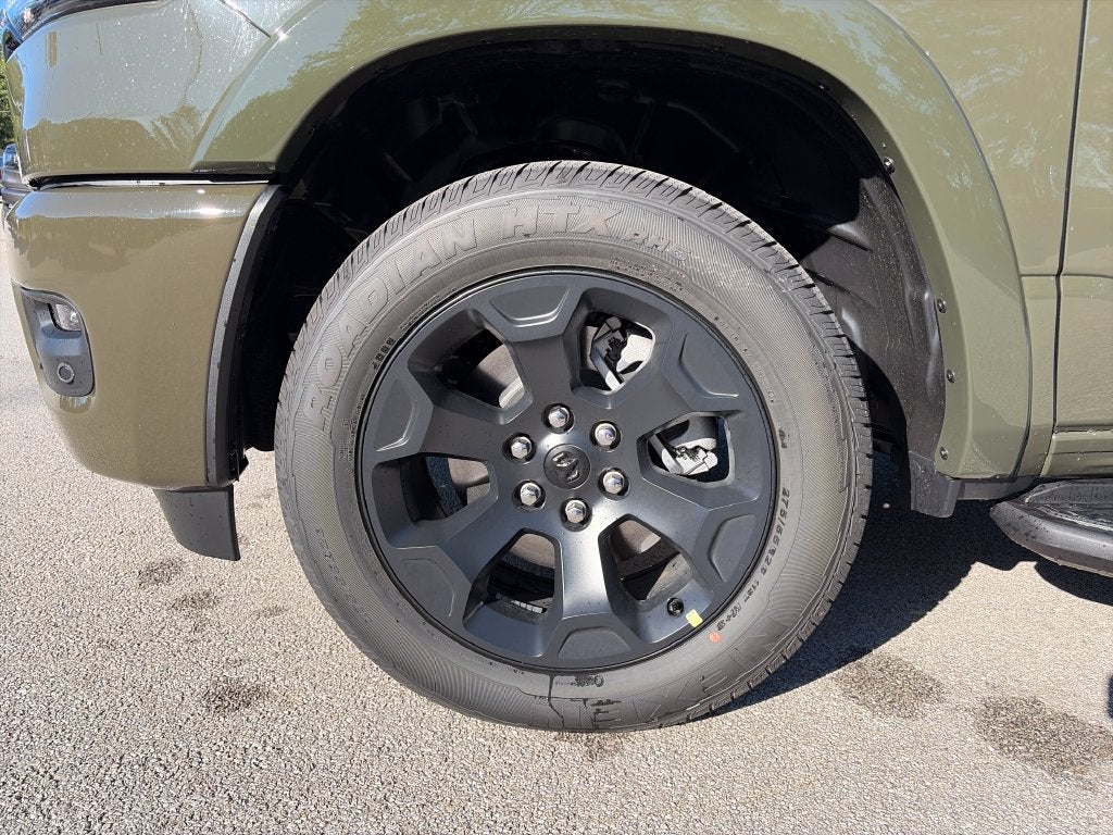 2027 RAM 1500 Big Horn/Lone Star