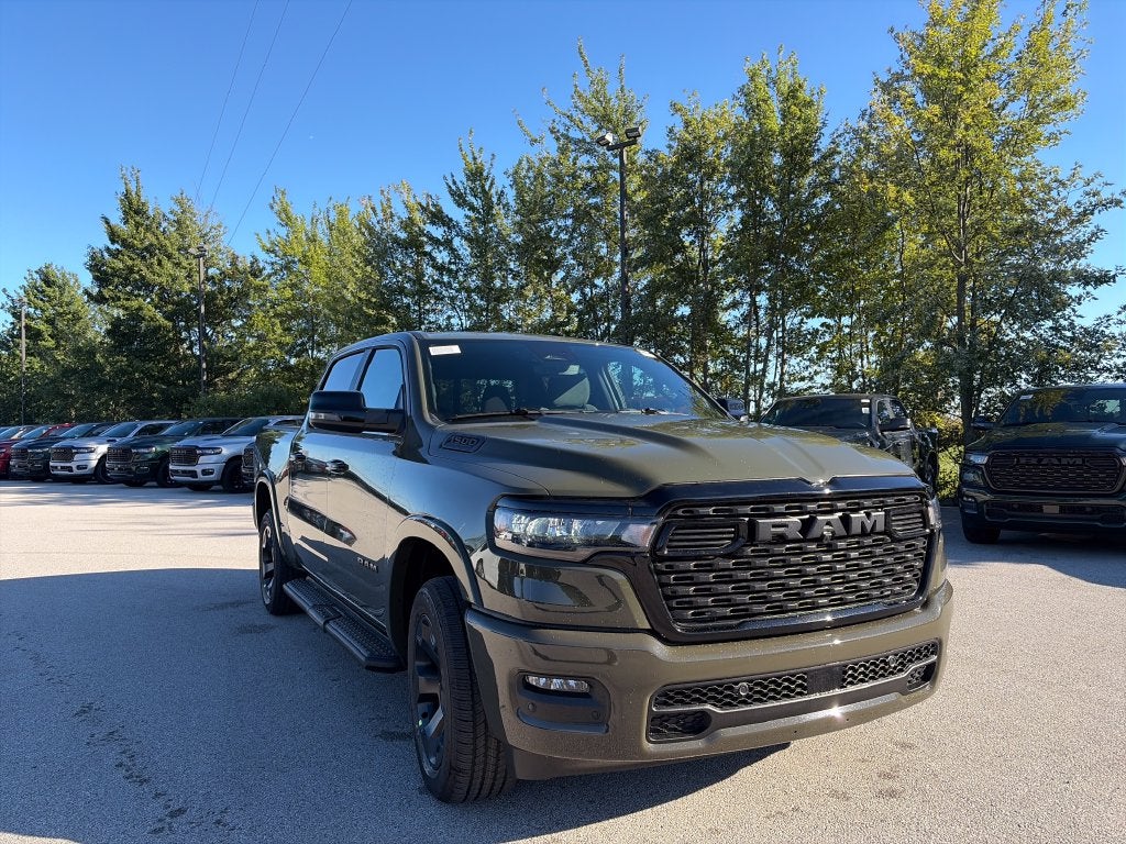 2027 RAM 1500 Big Horn/Lone Star