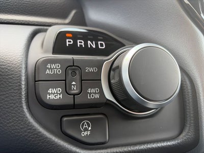 2027 RAM 1500 Big Horn/Lone Star