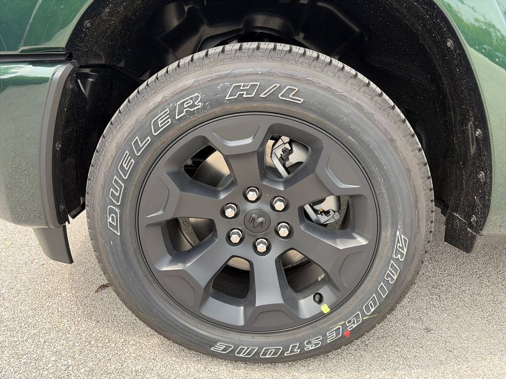 2027 RAM 1500 Big Horn/Lone Star