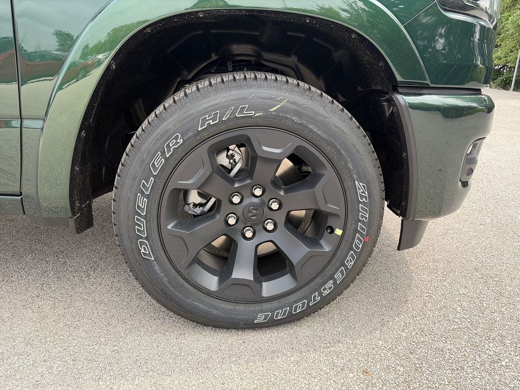 2027 RAM 1500 Big Horn/Lone Star