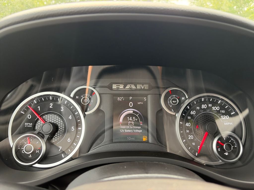 2027 RAM 1500 Big Horn/Lone Star