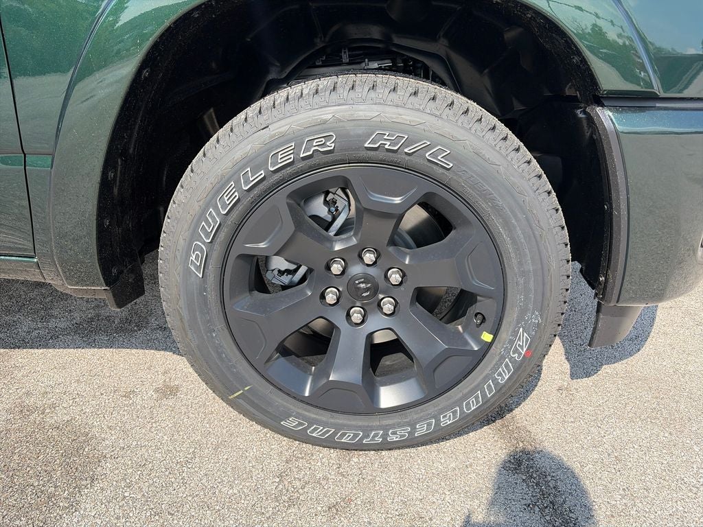 2027 RAM 1500 Big Horn/Lone Star