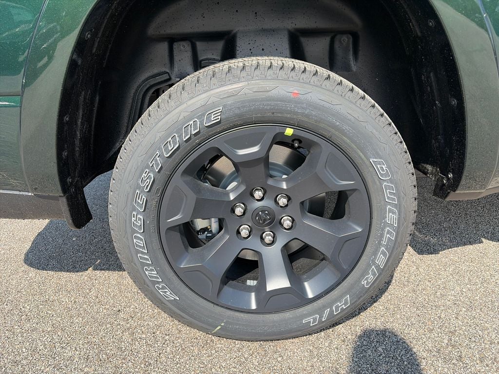 2027 RAM 1500 Big Horn/Lone Star