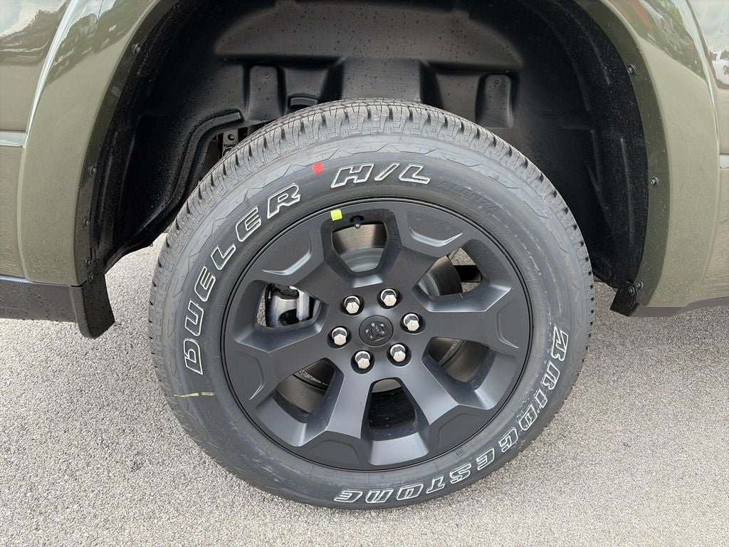 2027 RAM 1500 Big Horn/Lone Star