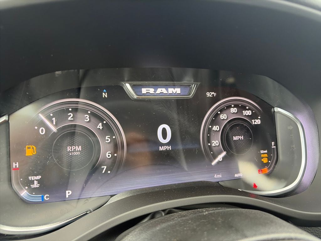 2027 RAM 1500 Big Horn/Lone Star