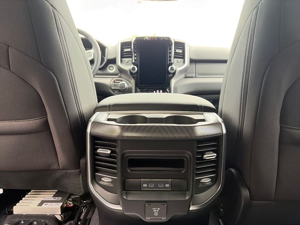 2027 RAM 1500 Big Horn/Lone Star