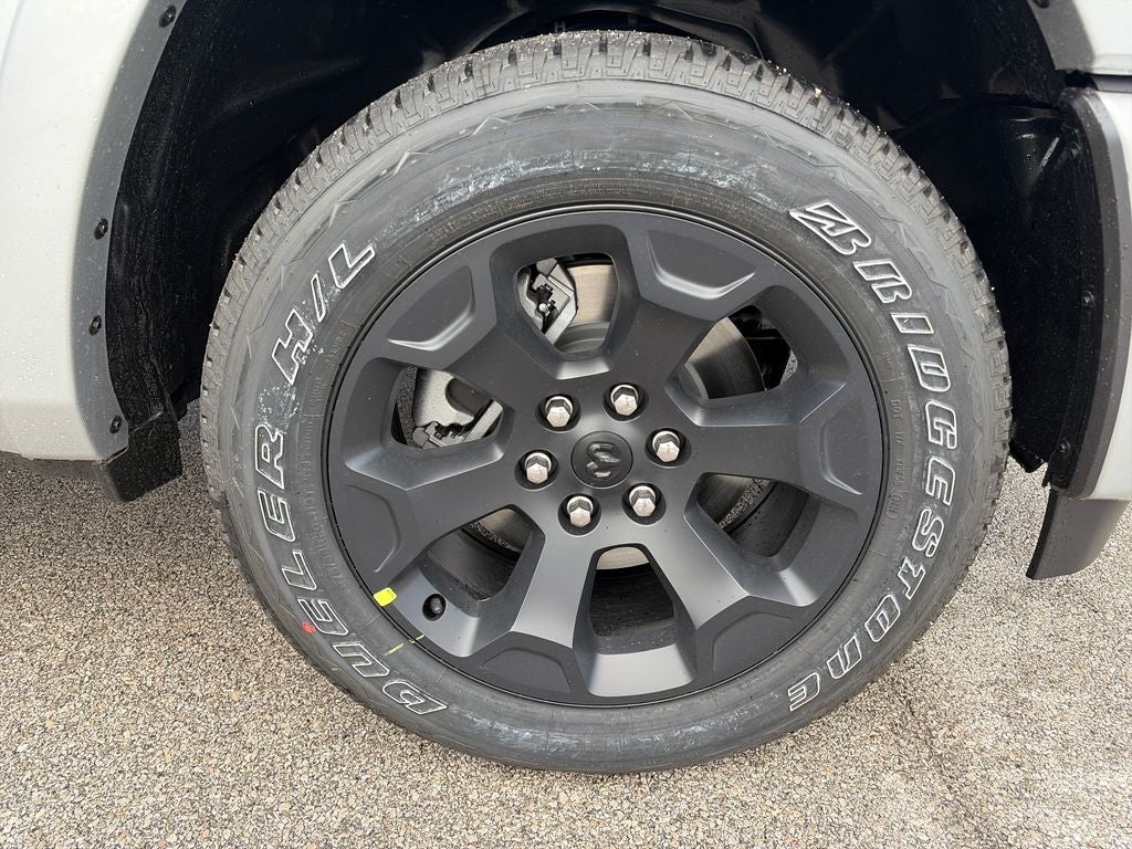 2027 RAM 1500 Big Horn/Lone Star